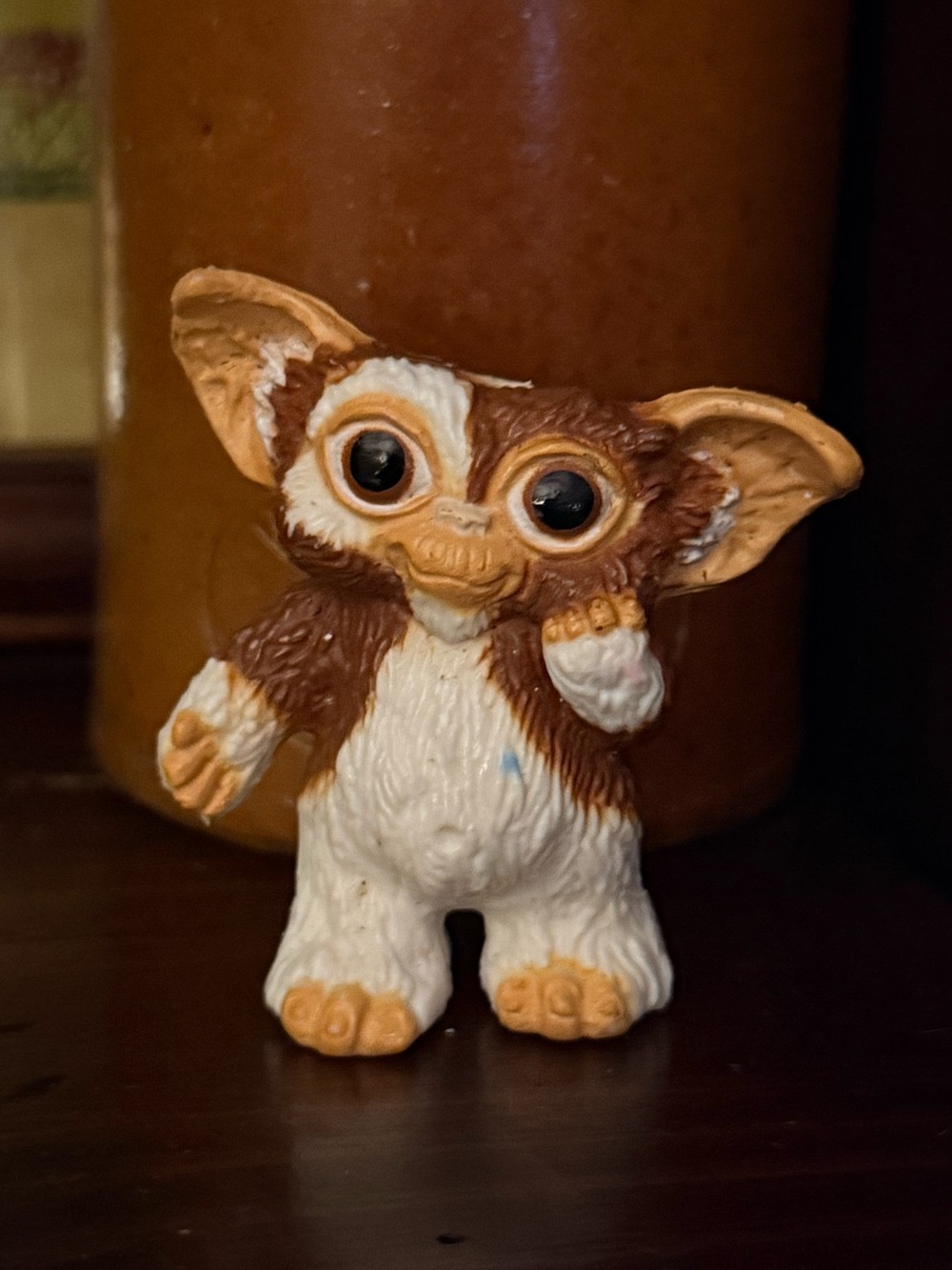 Vintage 1983 Warner Bros. Gremlins Gizmo PVC mini figure toy.